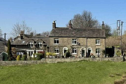 bb-media-photos-popup-image-2