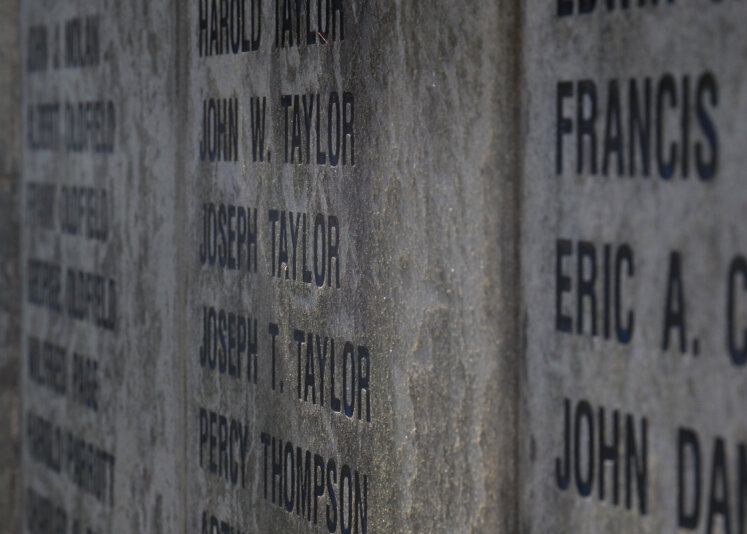 Geoff 1 (f11 125th sec ISO400)