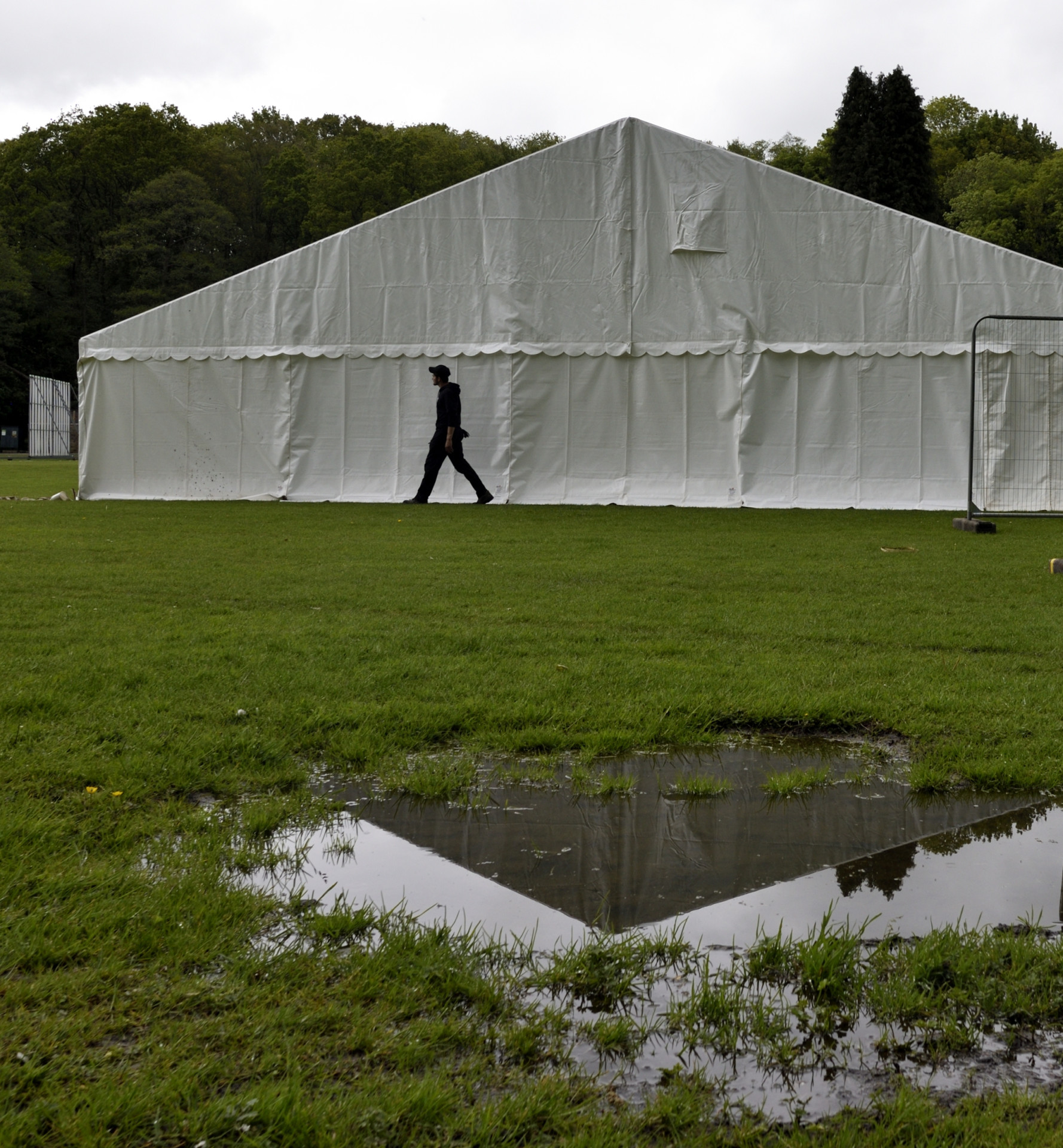 5312 beer tent gable