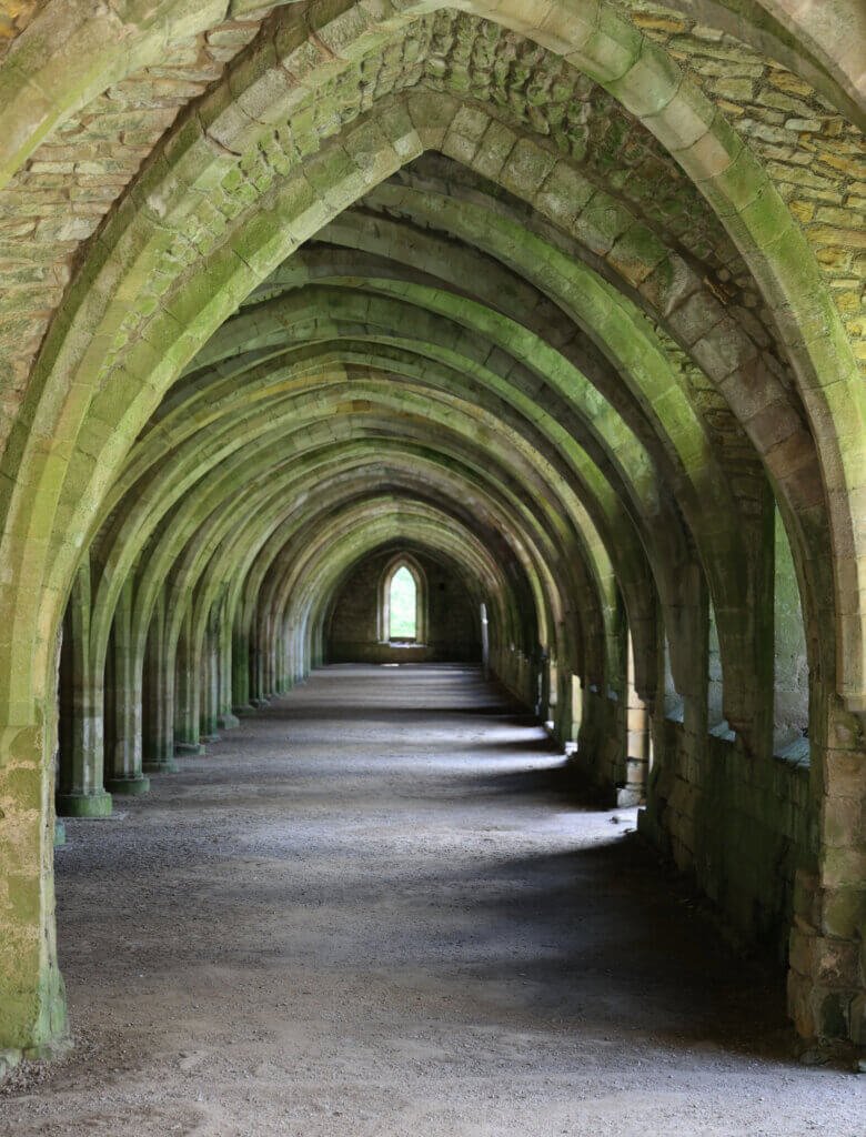 Arch walkway